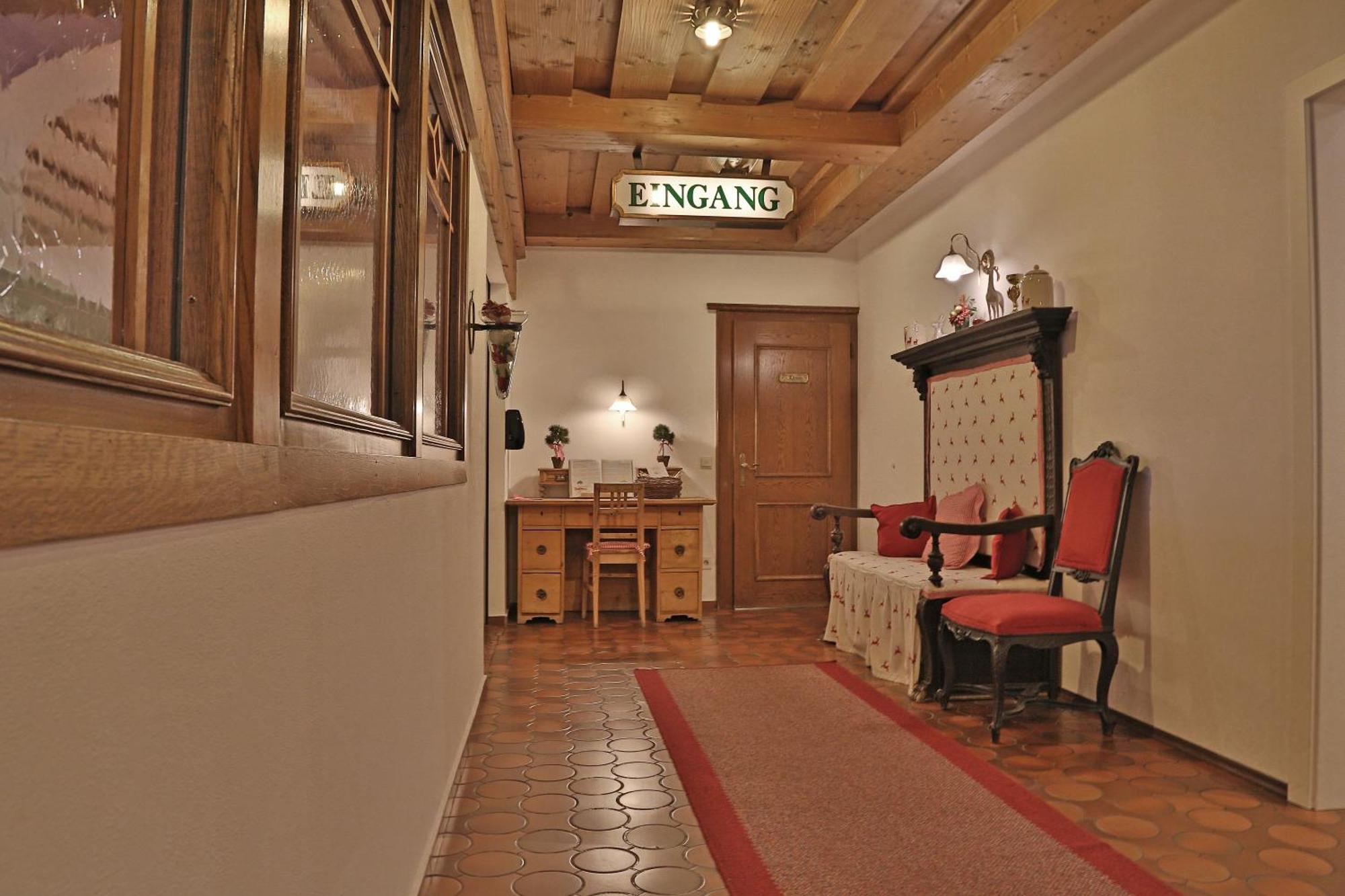 Moawirt Hotel